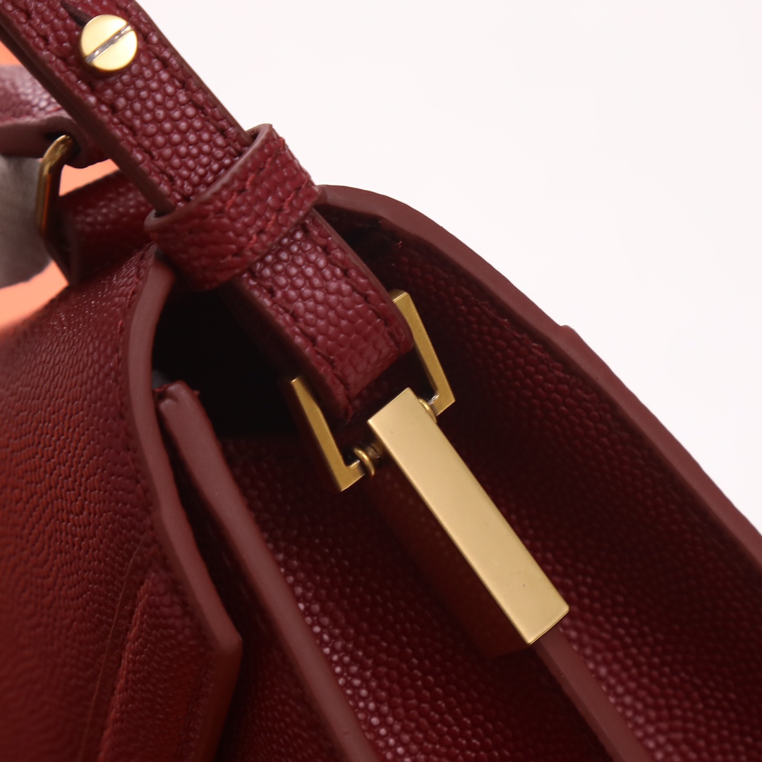 Handbags SAINT LAURENT 602716 size 20  16  7.5 cm - vstockx