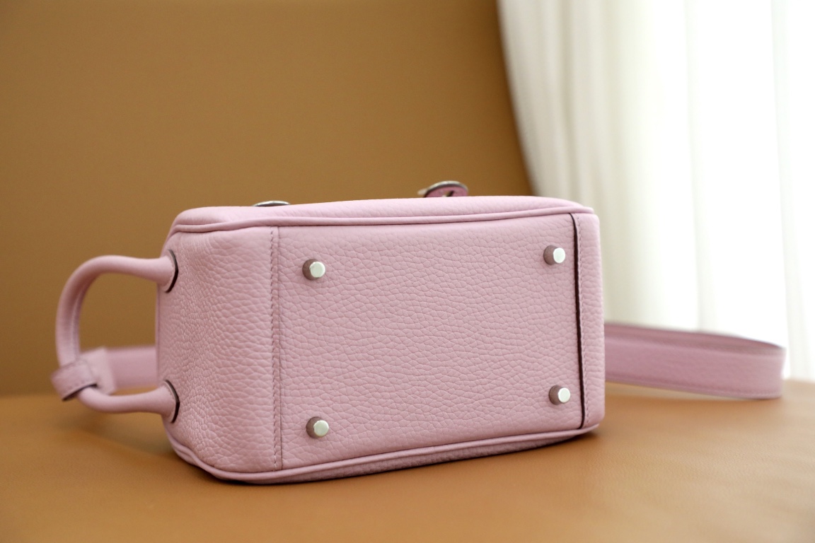 Handbags Hermes Lindy mini tc - vstockx