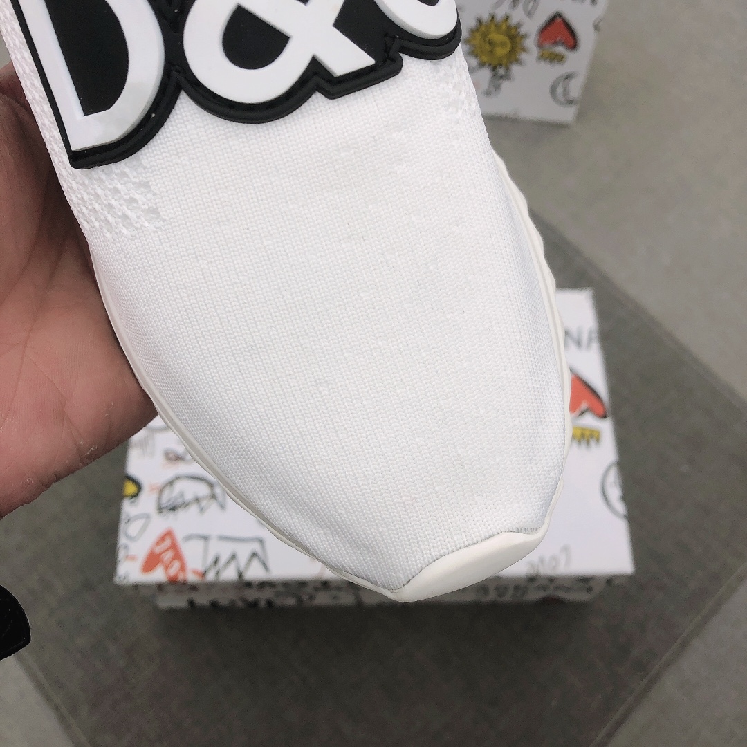 Dolce & Gabbana Sorrento 6 - vstockx