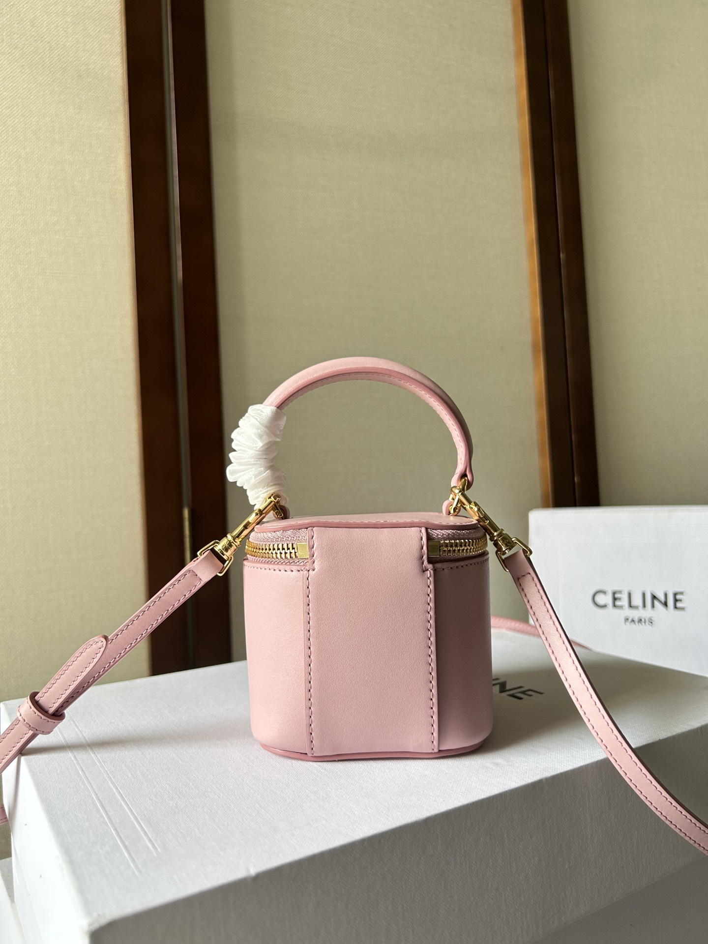 Handbags CELIN-E 110762 101762 size:9.5 X 8 X 9 cm - vstockx