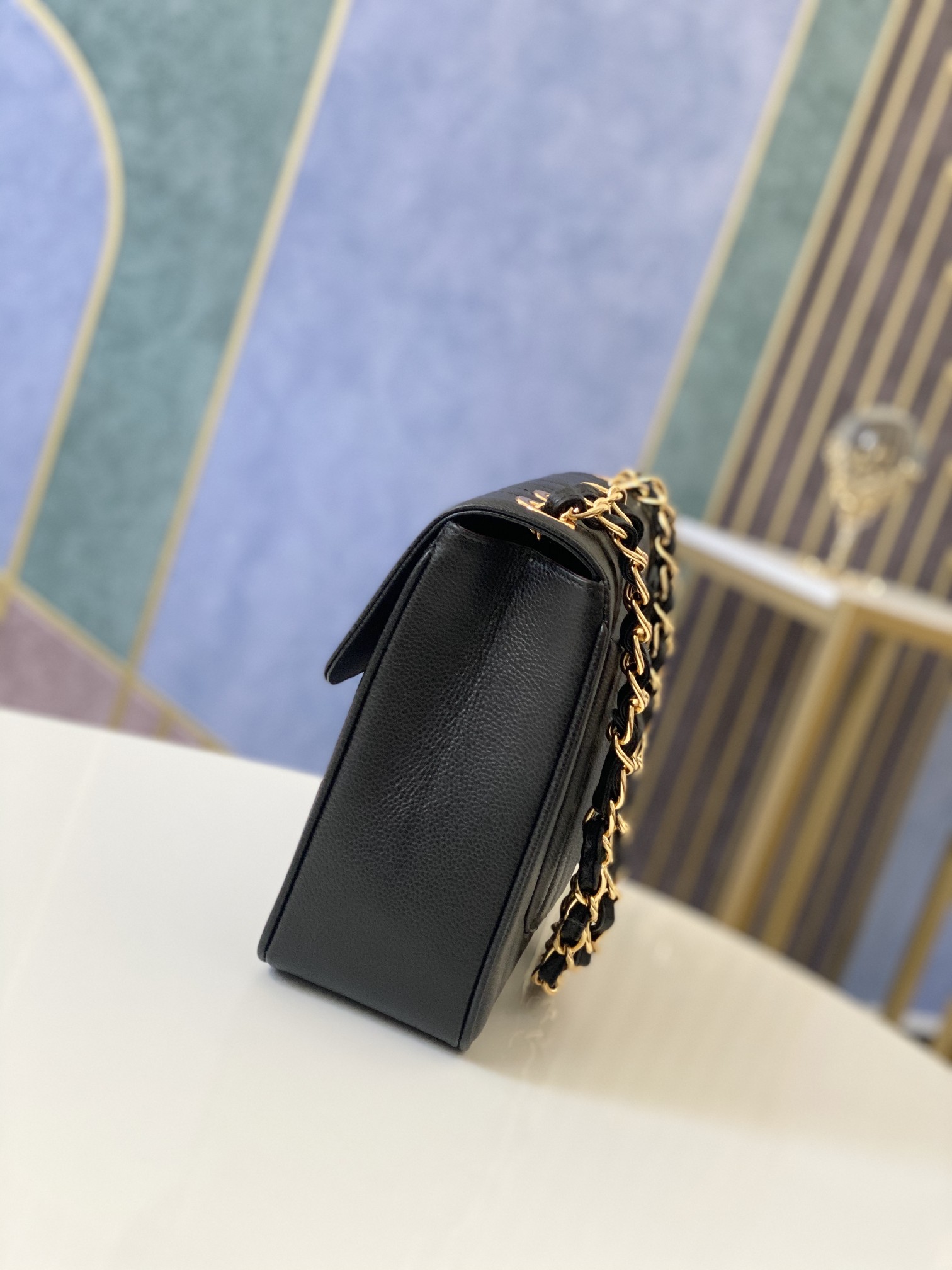 Handbag Chanel A88 size 30.21.8 cm - vstockx