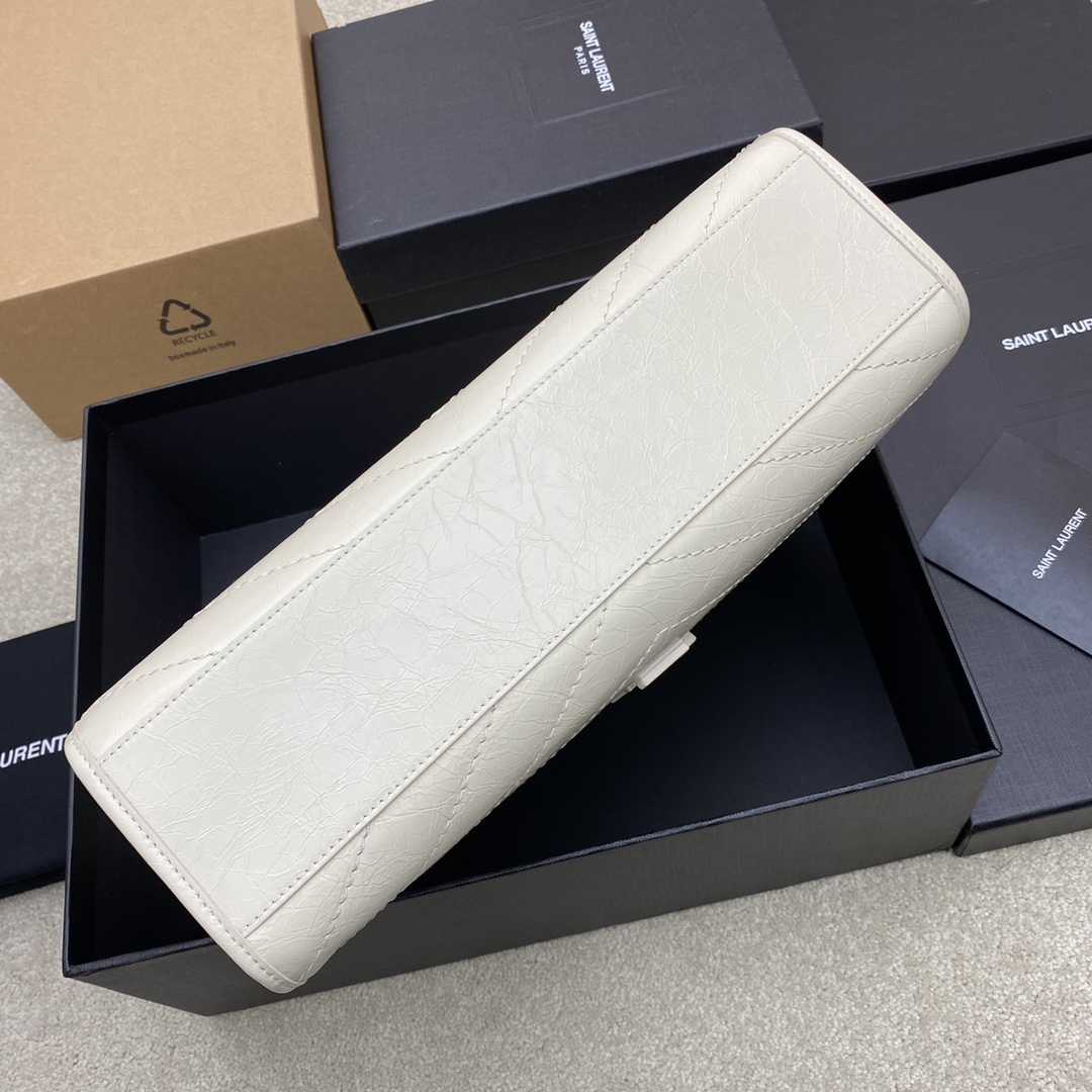 Handbags SAINT LAURENT 577999 size 33x27x11.5 cm - vstockx