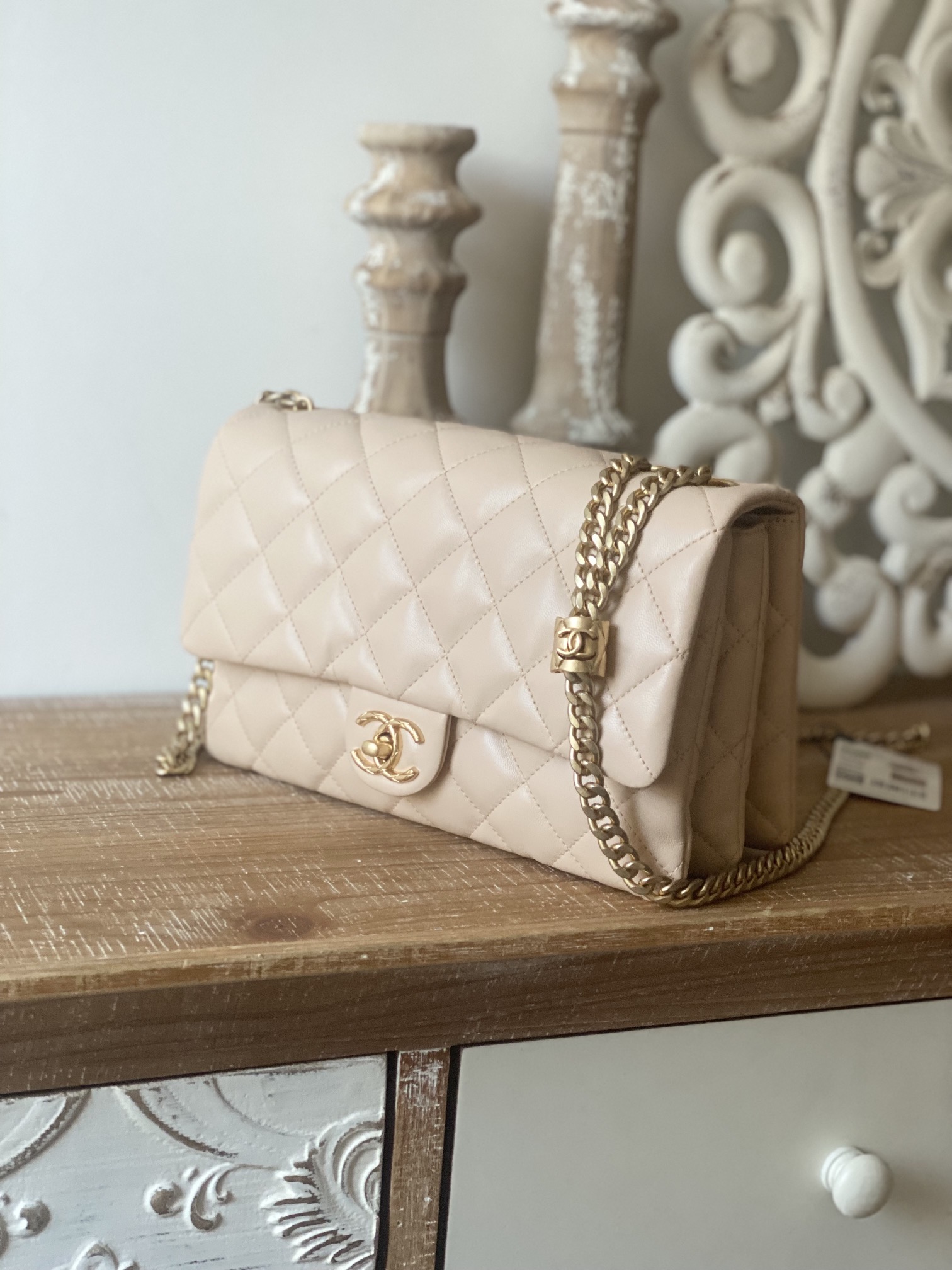 Handbag Chanel AS3609 size 16x25x10 cm - vstockx