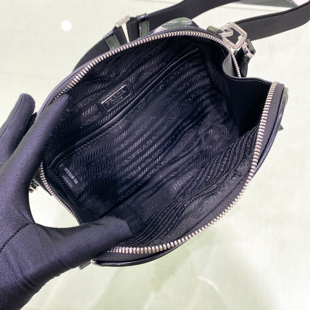 handbags prada 2VH070 19*12.5*5.5 - vstockx