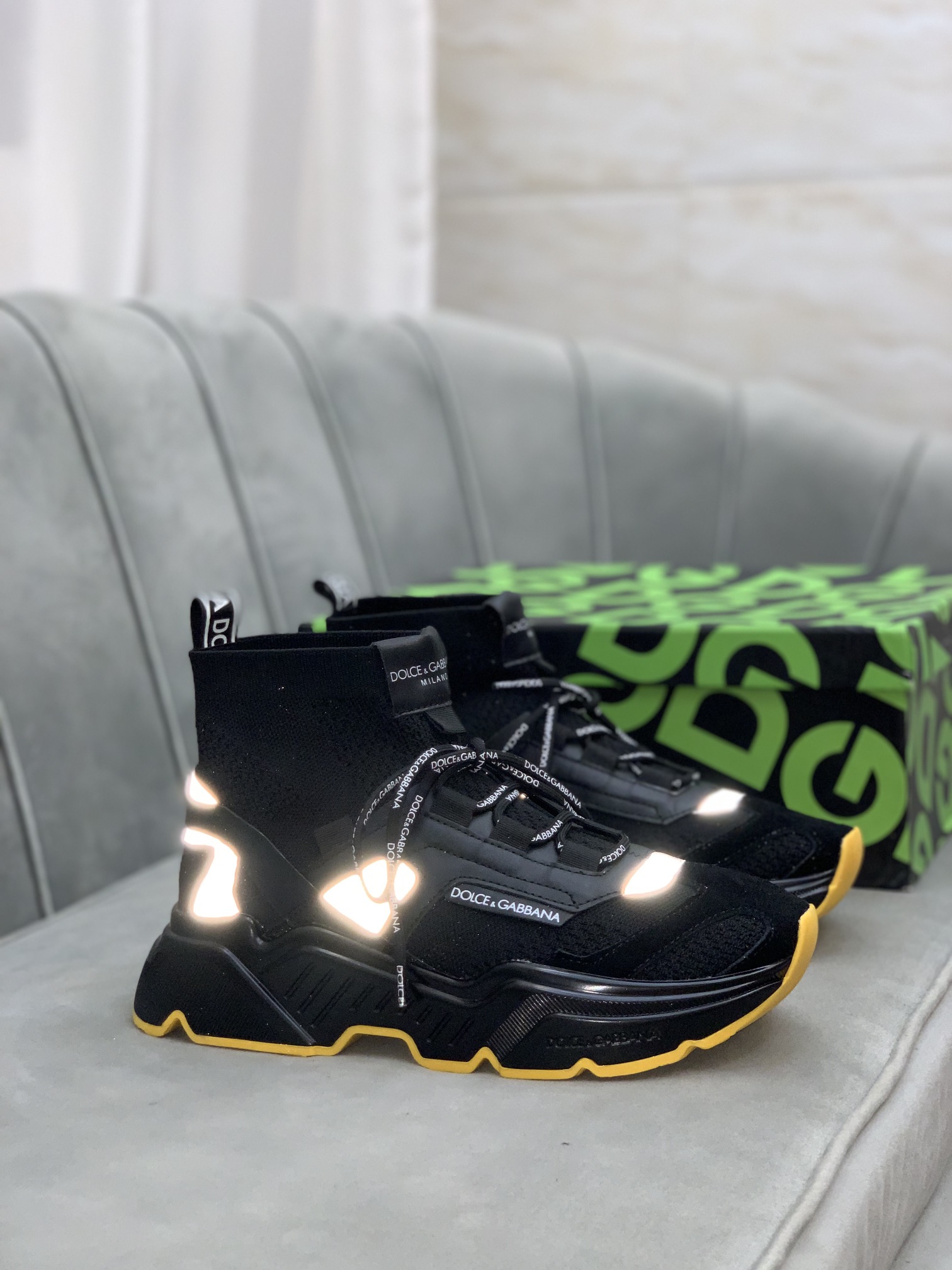 Dolce & Gabbana High-Tops chunky sneakers 2 - vstockx
