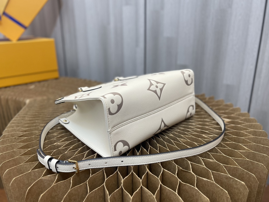 Handbag Louis Vuitton M45659 size 25.0 x 11.0 x 19.0 cm - vstockx