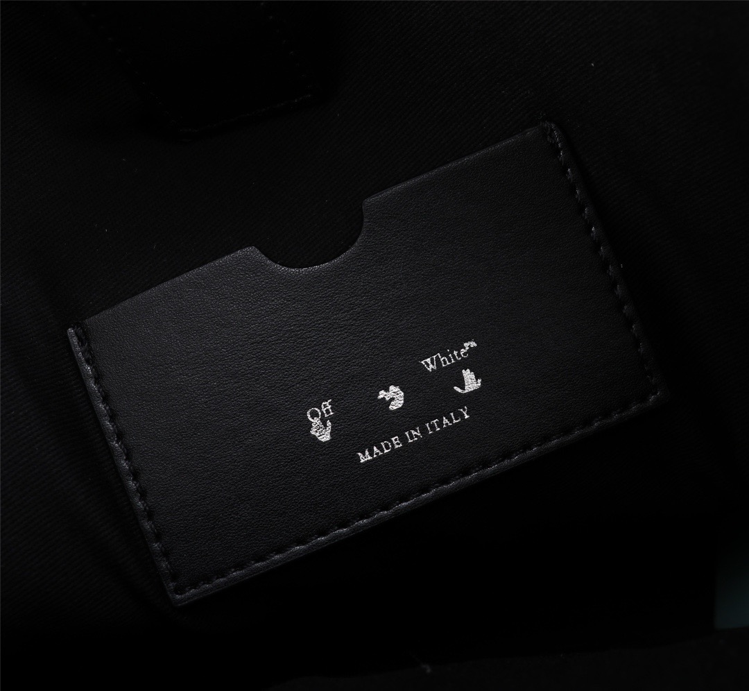 handbags OFF-White 591  6775980  size:31*40*13cm - vstockx