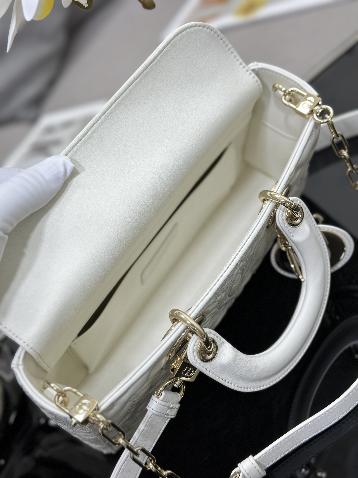 Handbags Lady Dior M0540 size:22*13.5*5 cm - vstockx