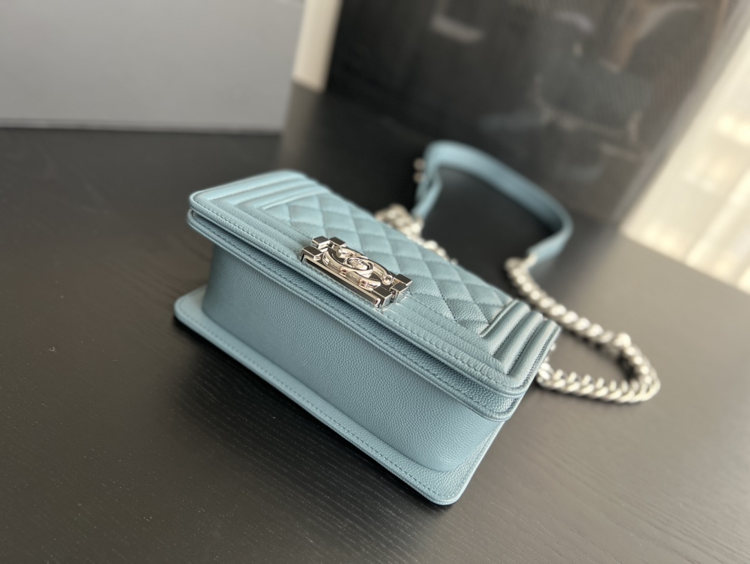 Handbag Chanel size 20 cm - vstockx