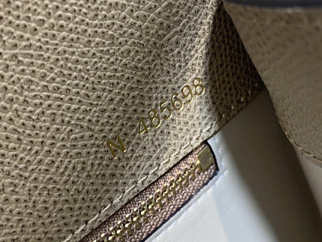 Handbag VALEXTRA size ** - vstockx