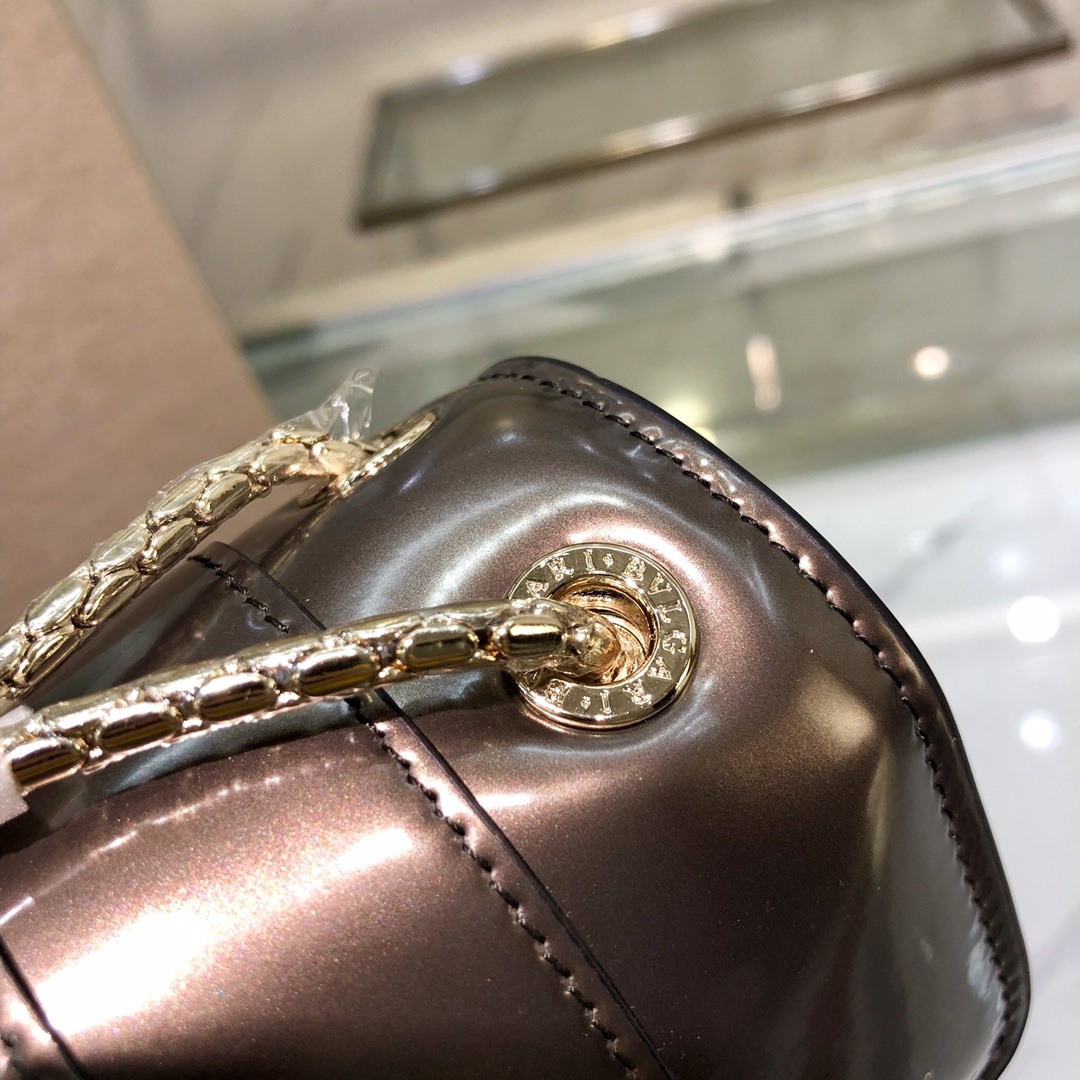 Handbags Bvlgari 35362 size:28*19.5*7.5 cm - vstockx