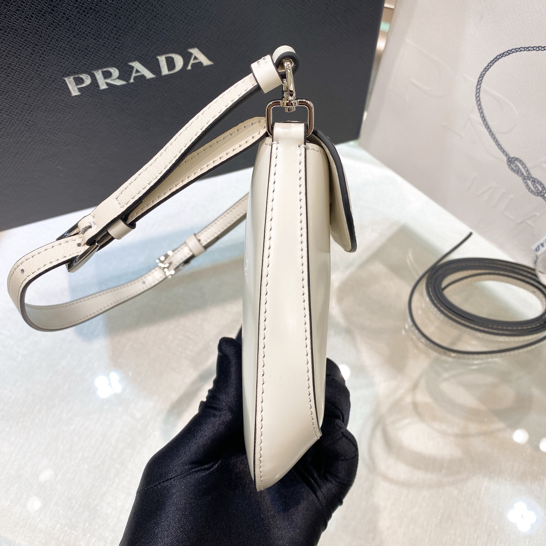 handbags prada 1BH188 zise ?7*14.5*7cm - vstockx
