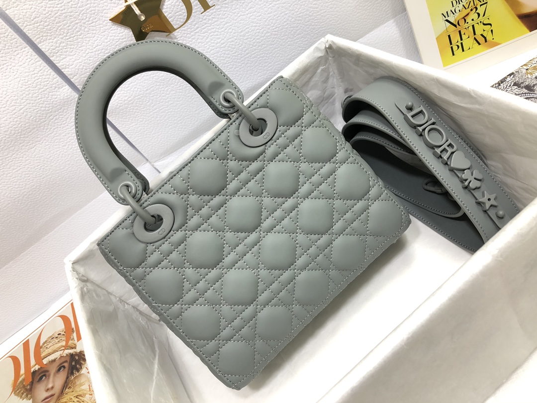 Handbag Dior M0538 size 20*16.5*8 cm - vstockx