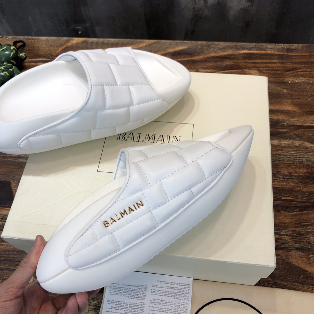 Balmain Quilted leather B-IT mules 13 - vstockx