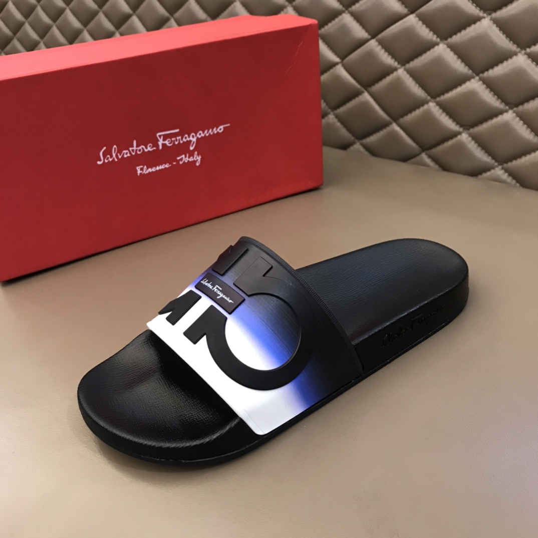 Salvatore Ferragamo Groove Slides 2 - vstockx