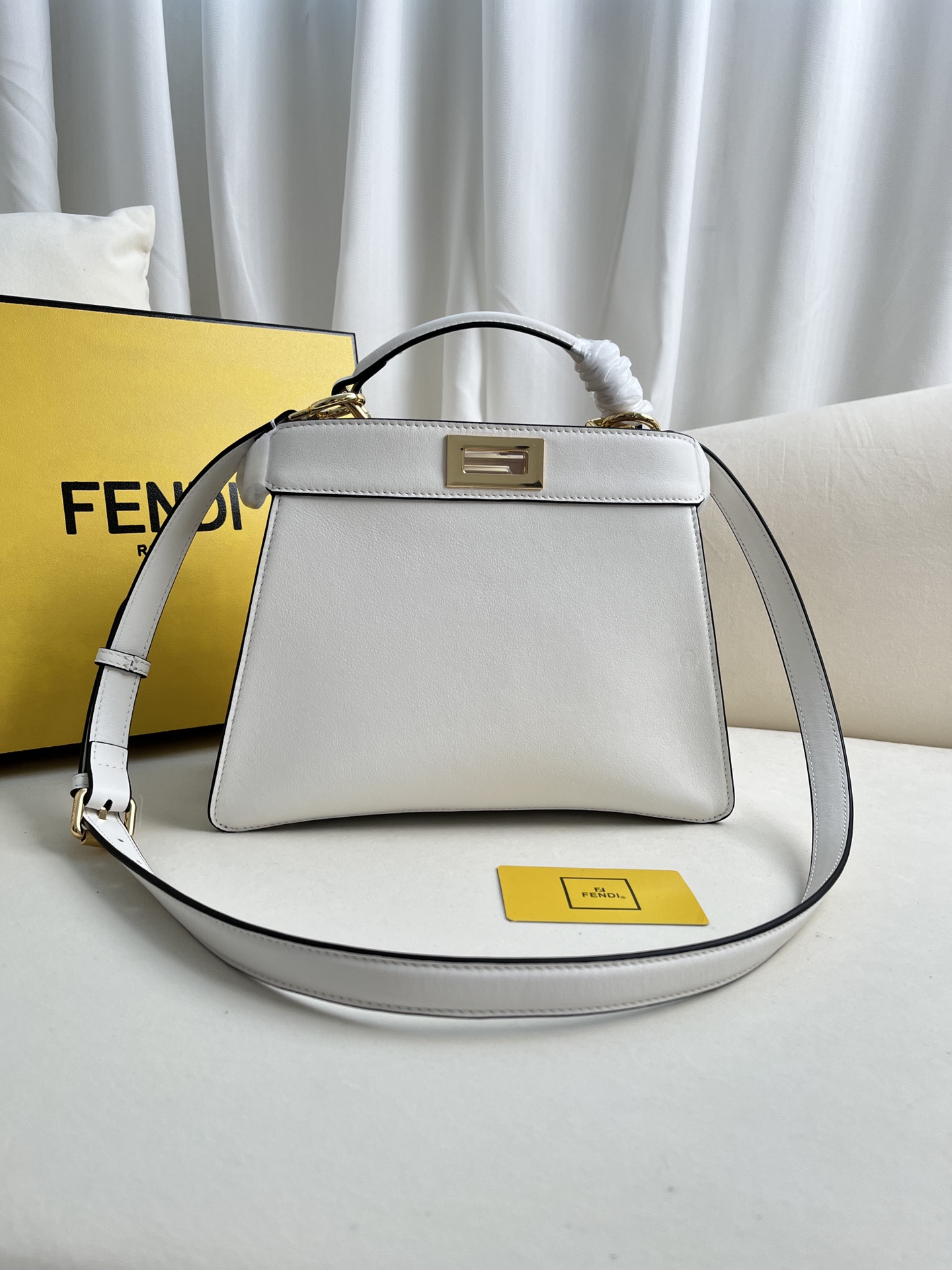 handbags FENDI 0229 size:27*21*11cm - vstockx