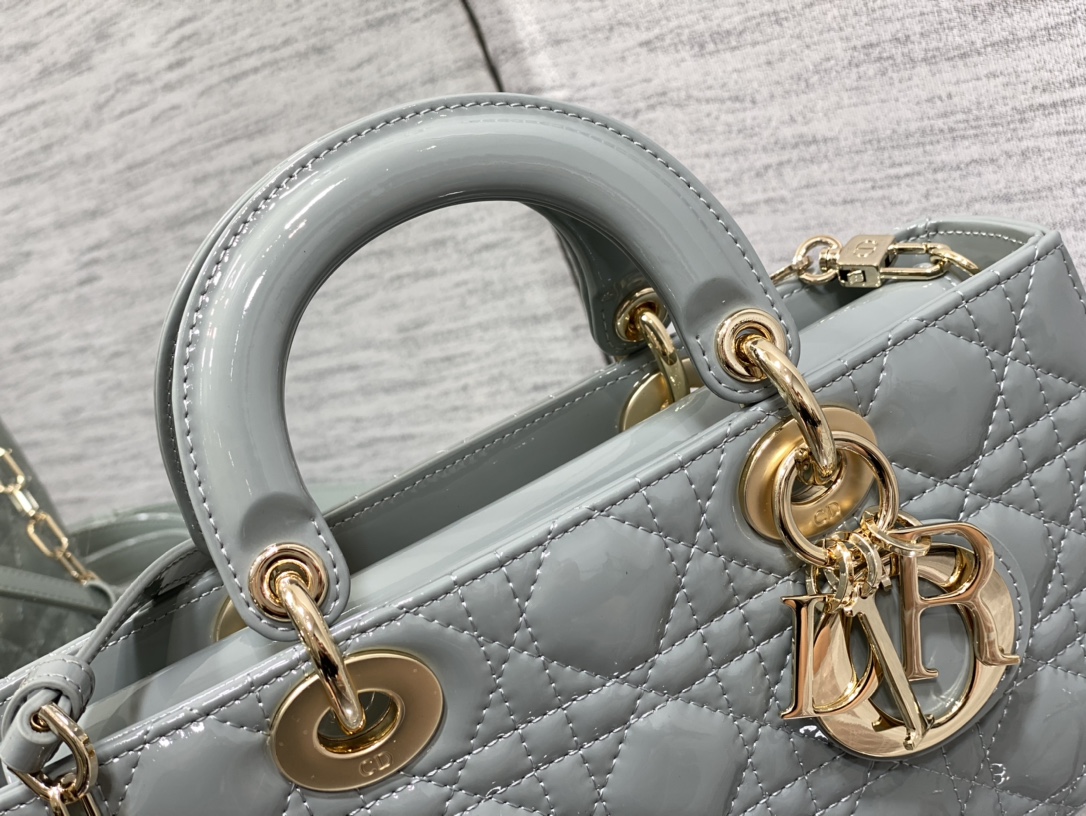 Handbag Dior size 26*6*14 cm - vstockx
