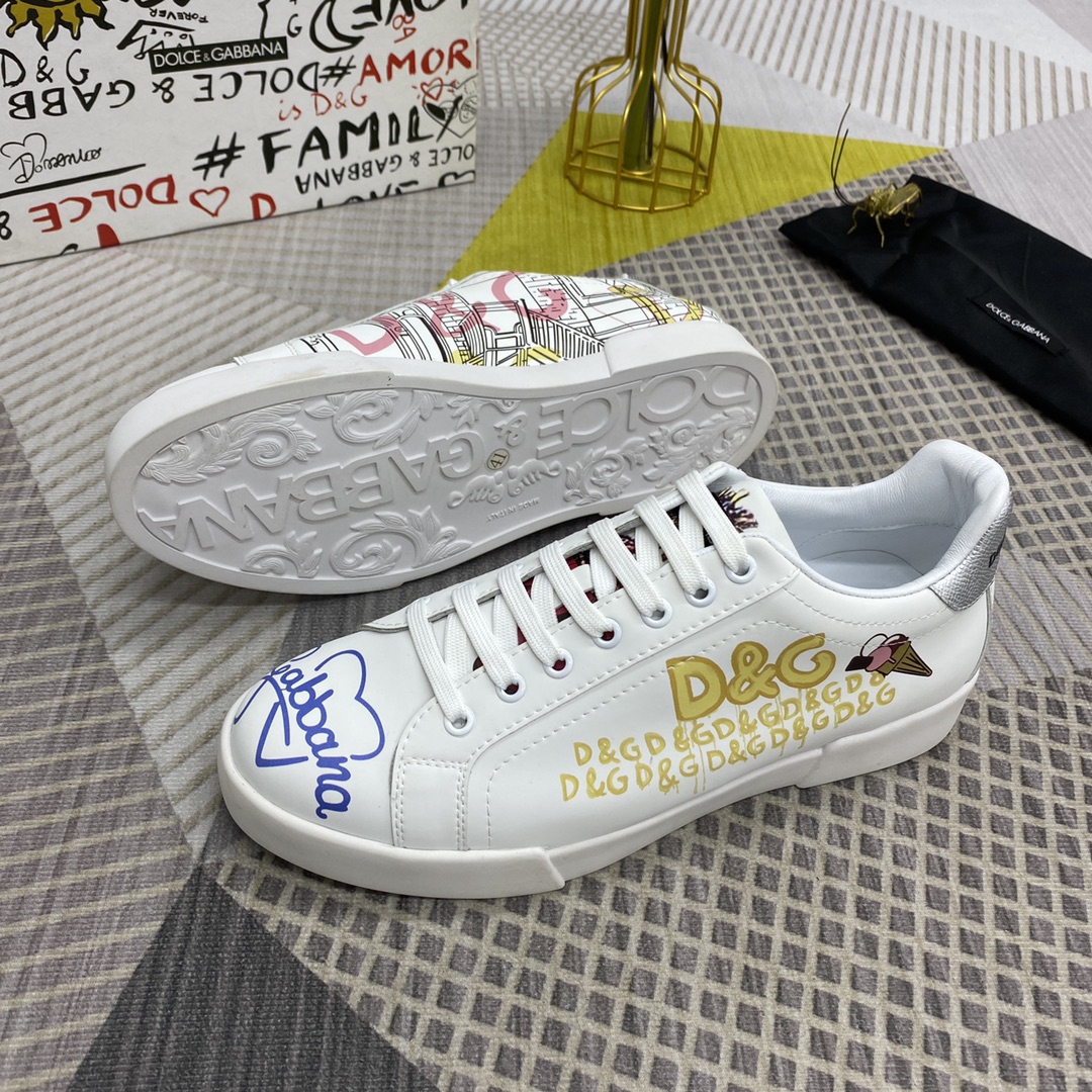 Dolce & Gabbana Low Tops Sneakers 100 - vstockx