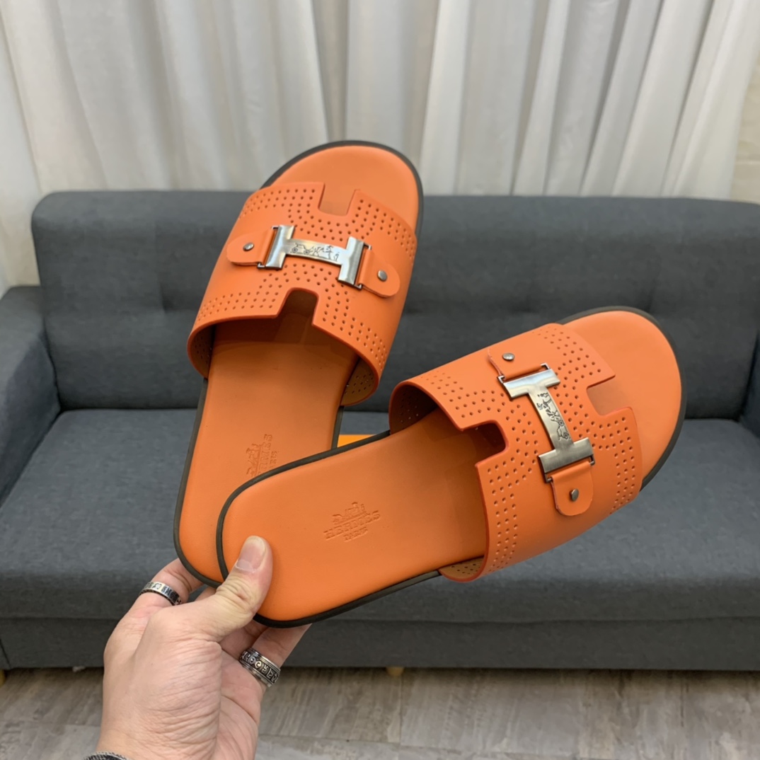 Hermes Sandals 34 - vstockx