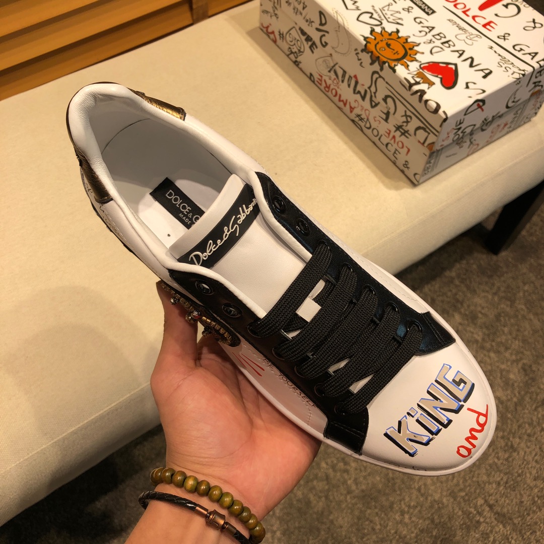 Dolce & Gabbana Low Tops Sneakers 136 - vstockx