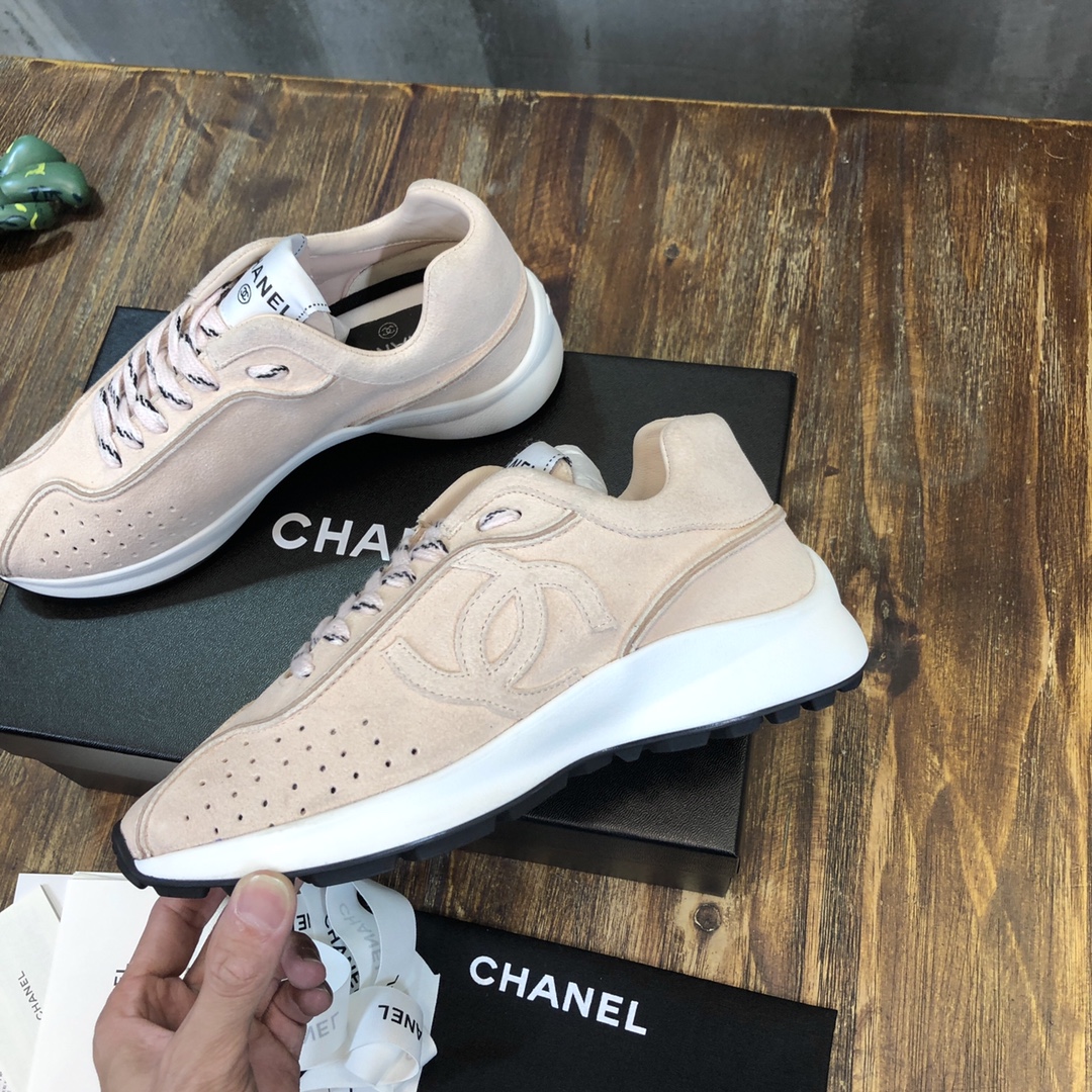 Chanel Fabric & Suede Calfskin Low Top Sneaker 27 - vstockx