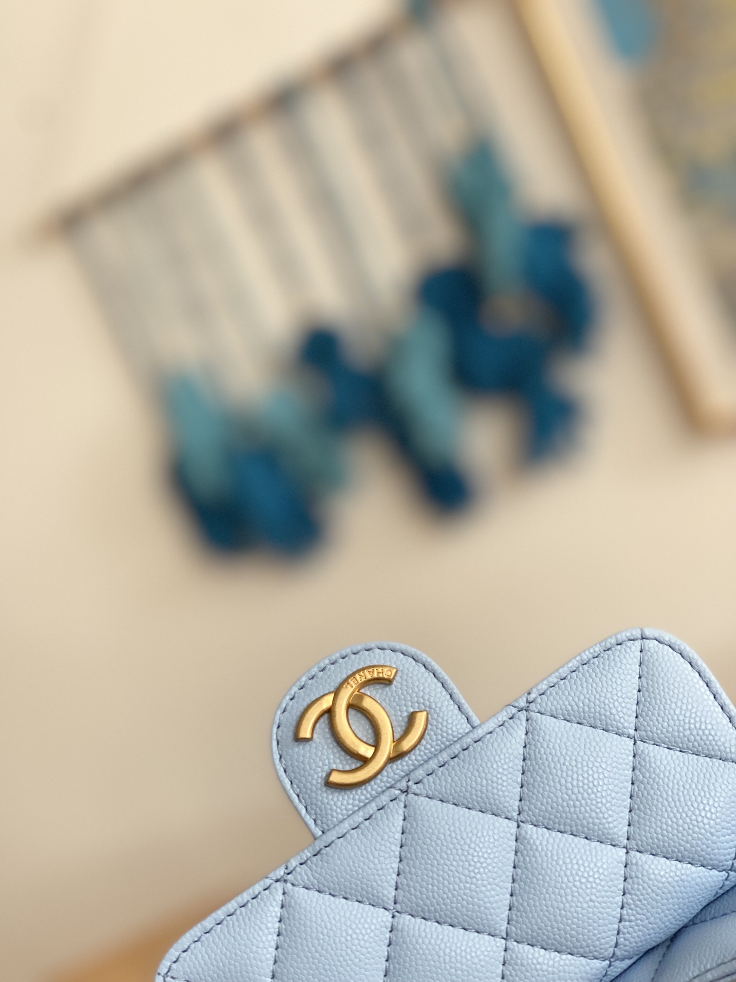 Handbag Chanel AS3710 size 17  19  6 cm - vstockx