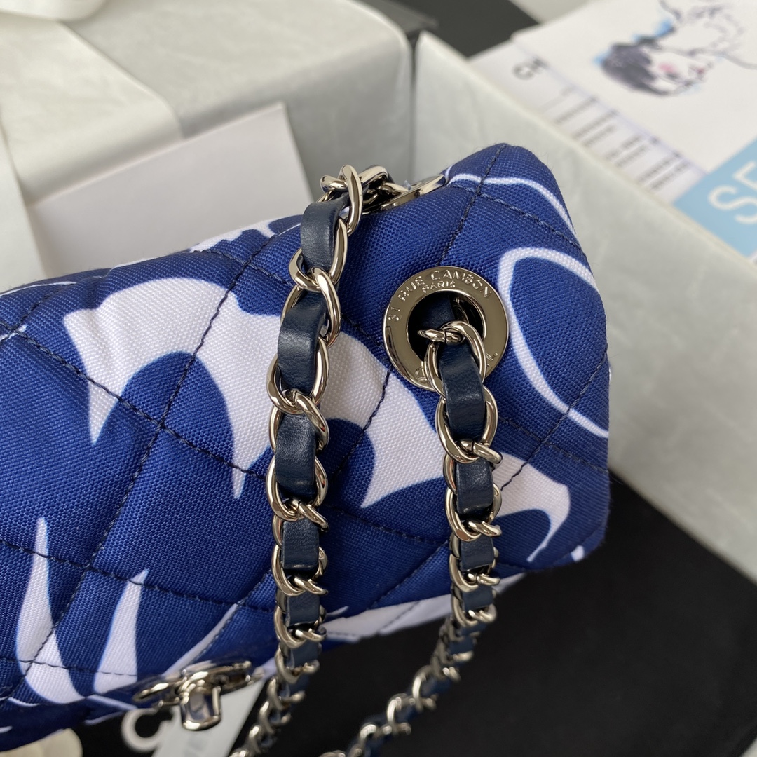 Handbag Chanel AS3522 size 20 cm - vstockx