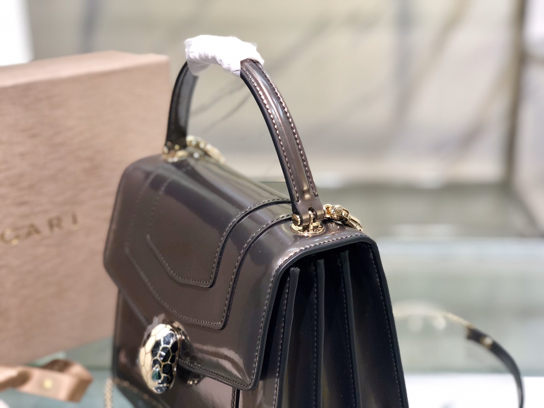 Handbags Bvlgari 38329 size:18*16*11 cm - vstockx