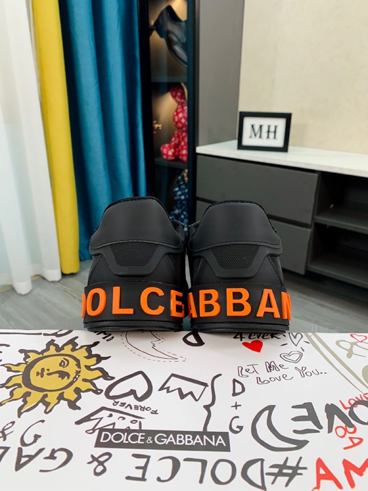 Dolce & Gabbana Low Tops Sneakers 89 - vstockx