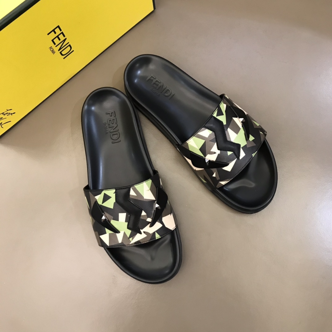 Fendi Slides 19 - vstockx