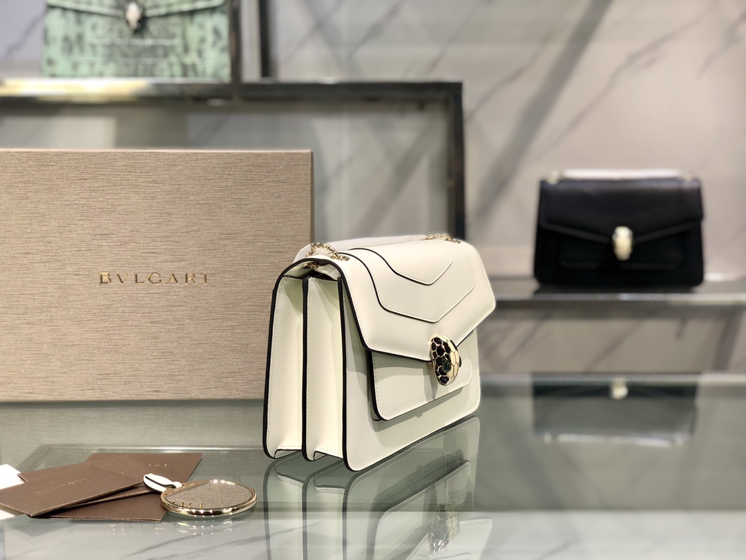 Handbags Bvlgari 29032 size:25*7.5*17 cm - vstockx