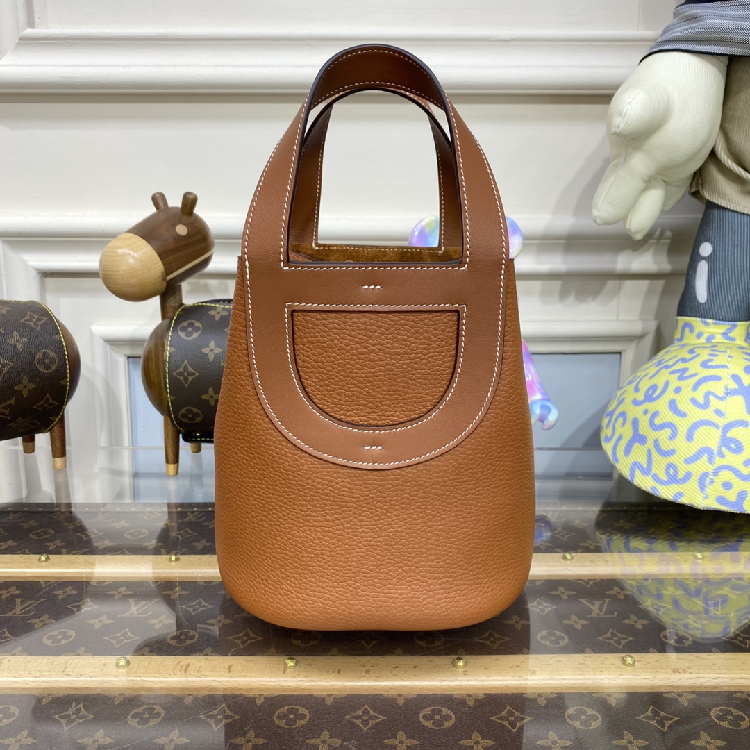 Handbags Hermes picotin size :18x2.5 x22 cm - vstockx