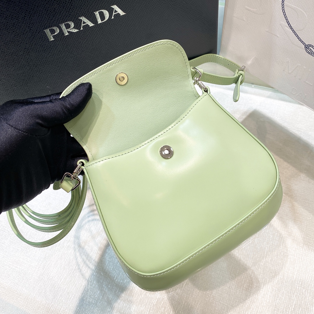 handbags prada 1BH188 zise ?7*14.5*7cm - vstockx