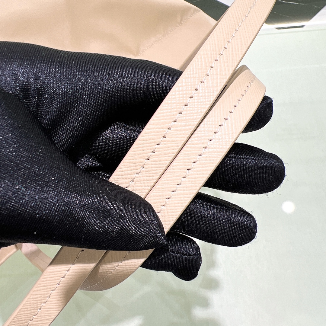 handbags prada 1BG107 SIZE:40*34*16 - vstockx