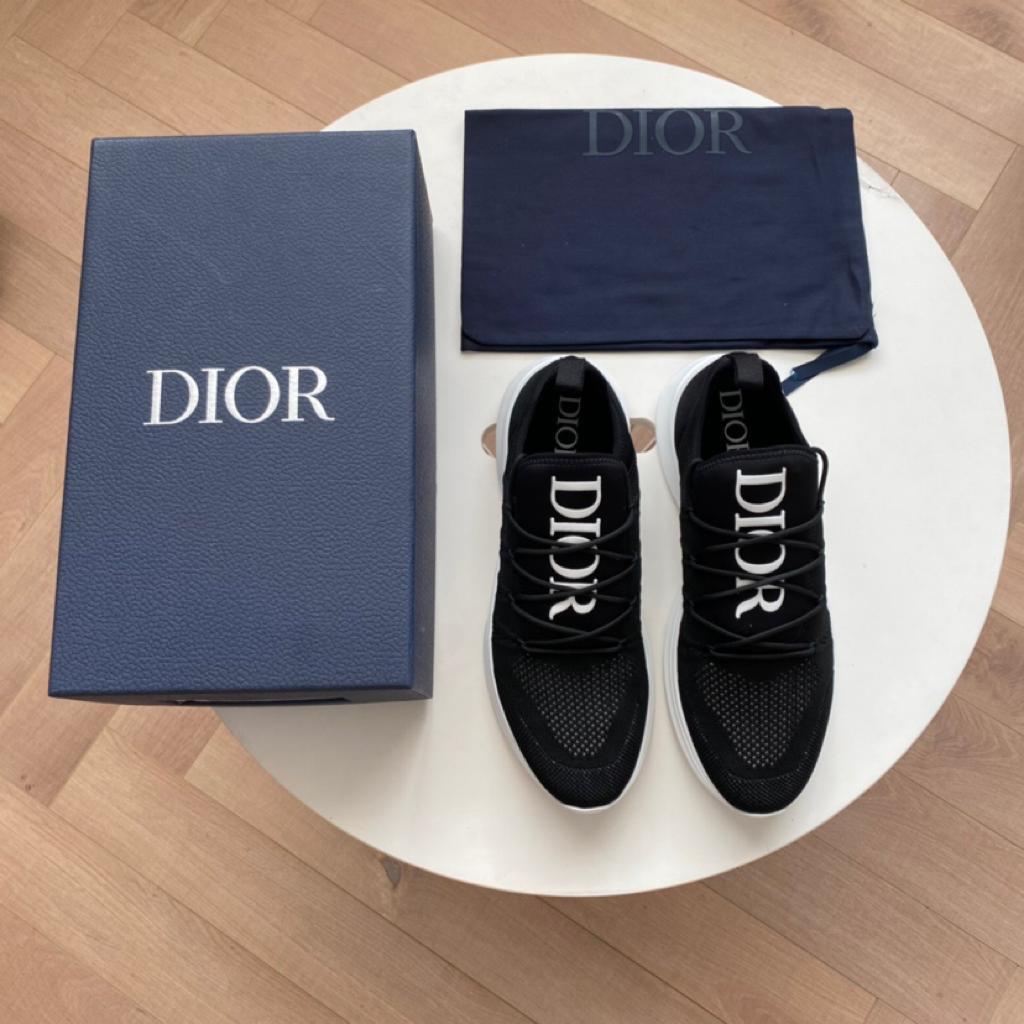Dior B25 Runner Neoprene Black White - vstockx
