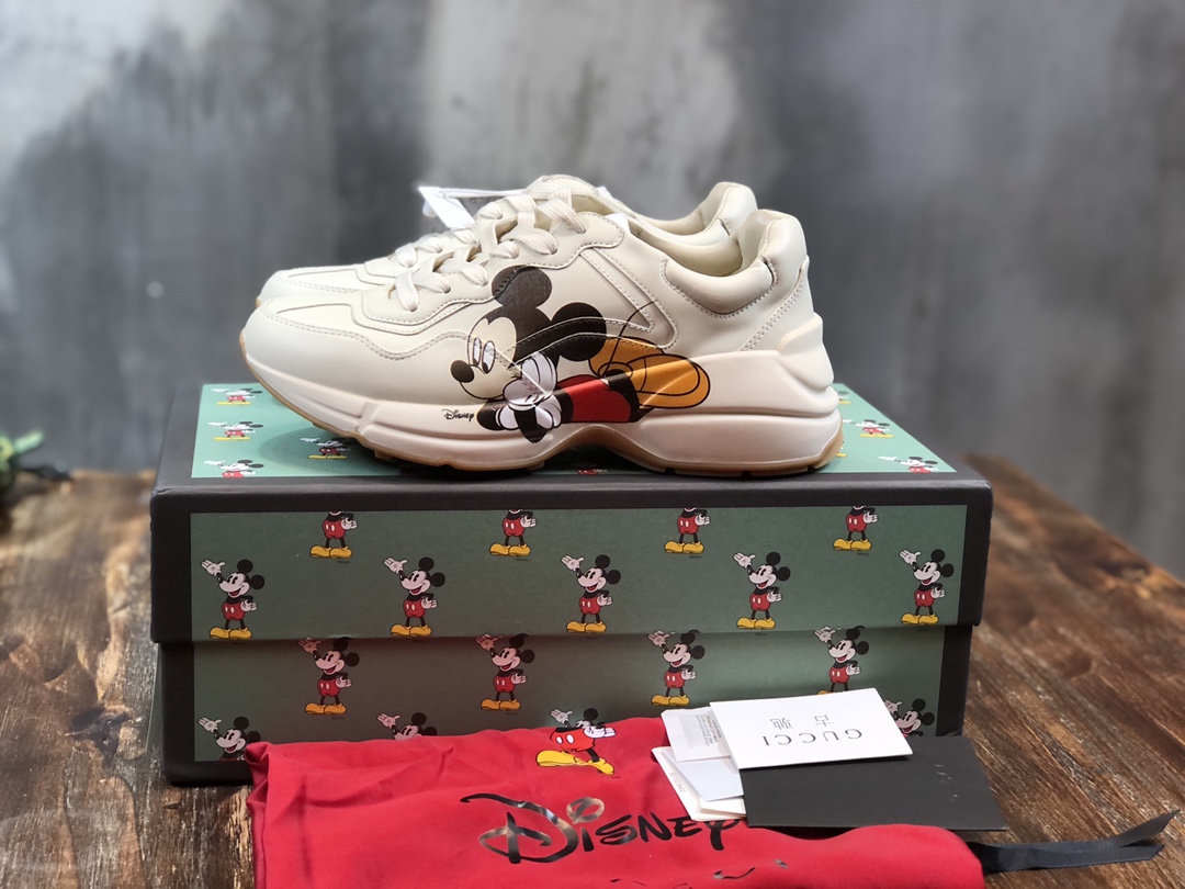 Gucci Rhyton sneaker 4 - vstockx