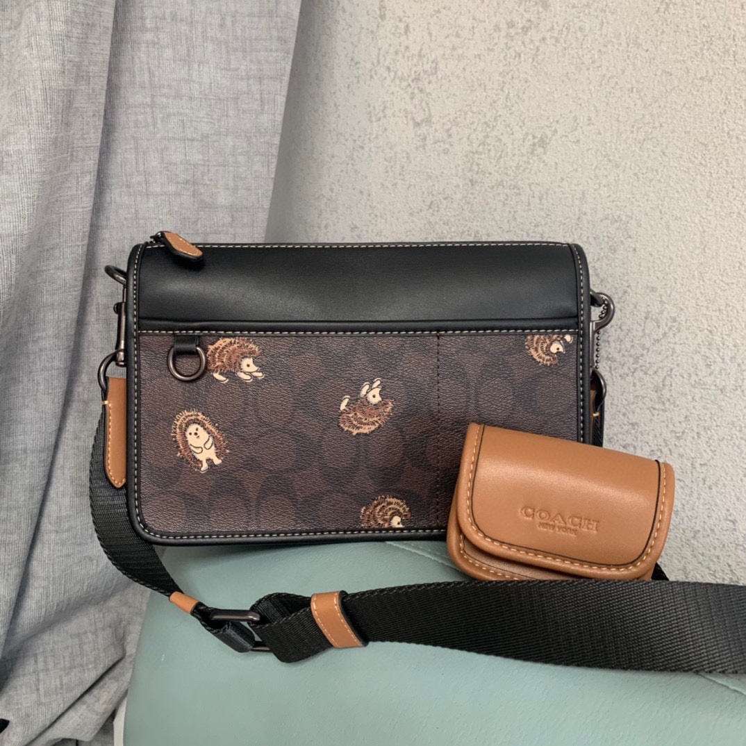 Handbags Coach CC131 size:25*16*5.5cm - vstockx
