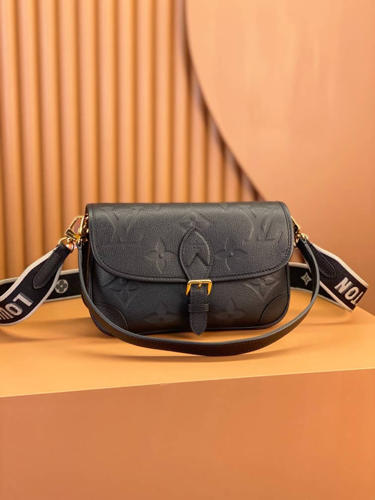 Handbags Louis Vuitton m46386 size 23*16*8.5cm - vstockx