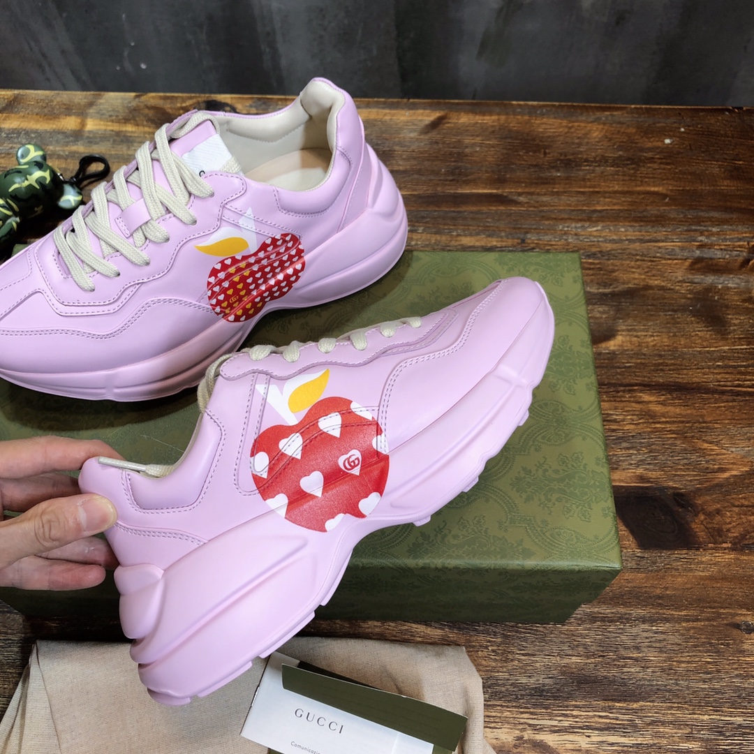 Gucci Rhyton sneaker 1 - vstockx