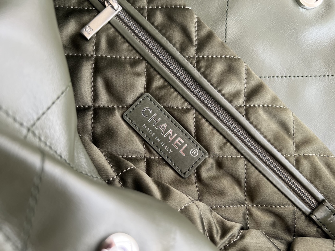 Handbag Chanel size 35cmx37cmx7 cm - vstockx