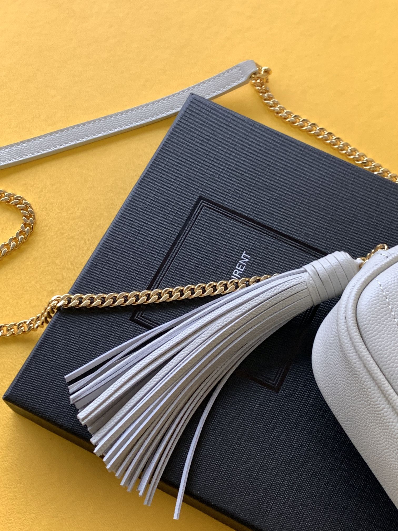 Handbags SAINT LAURENT 469390 size 19*11*5 cm - vstockx