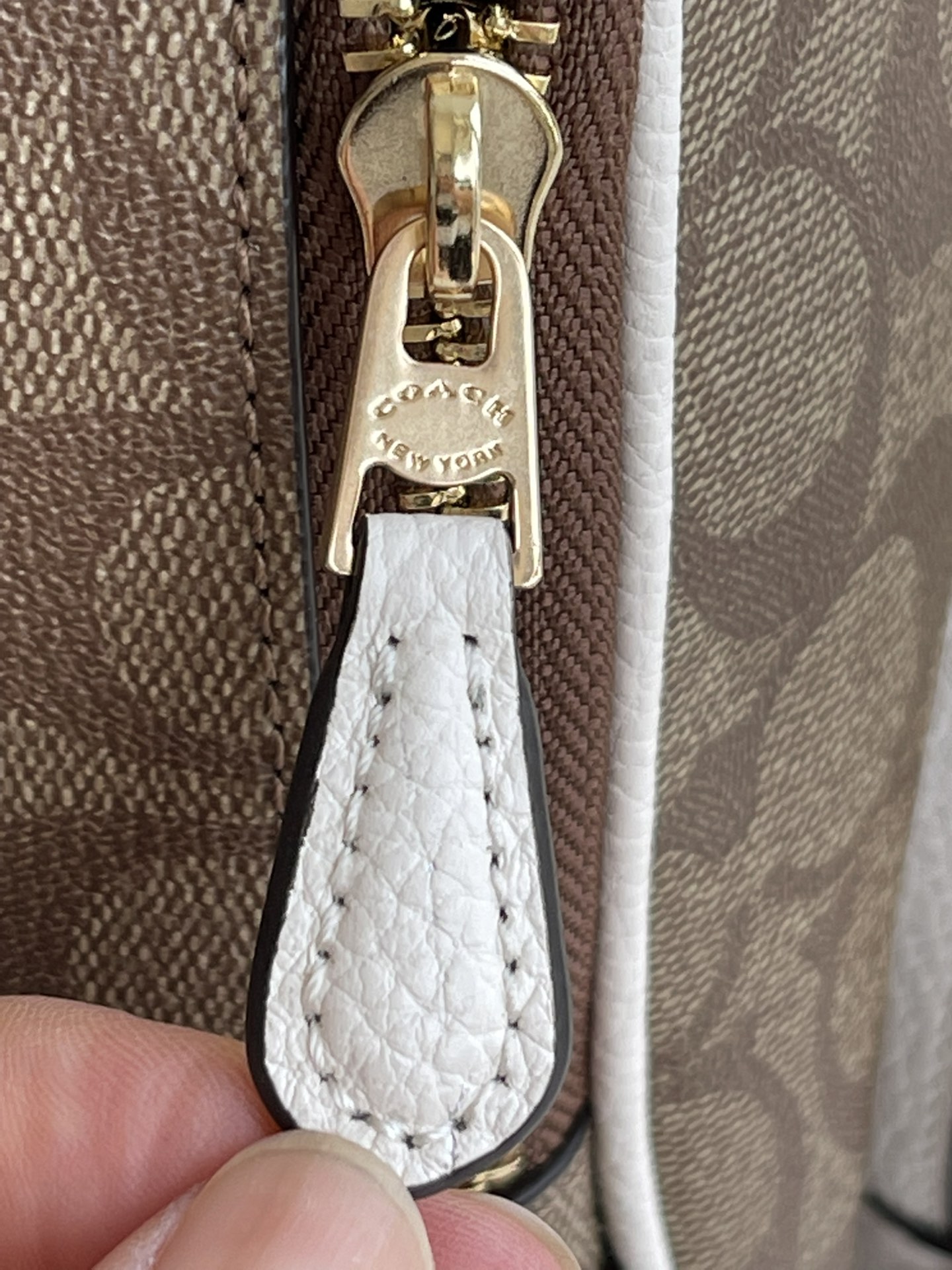 Handbags Coach 5671 size:27*36*13 - vstockx