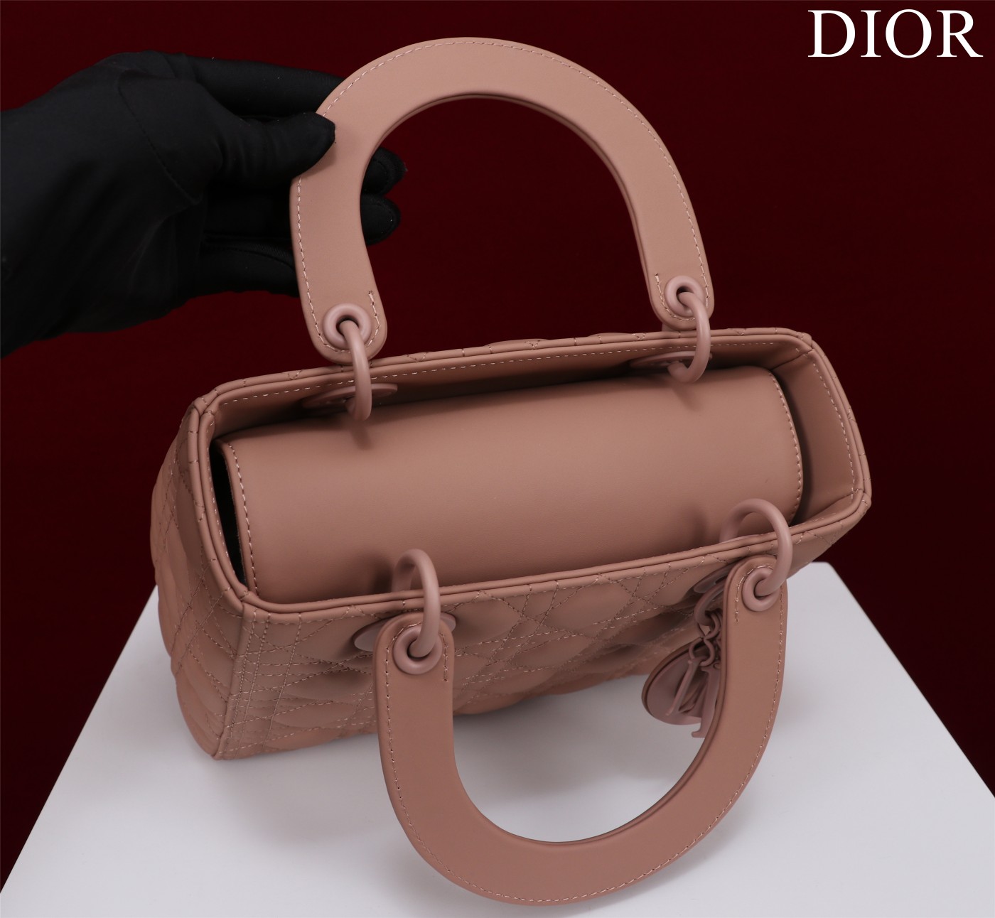 Handbag Dior M0565 size 32*24*12 cm - vstockx