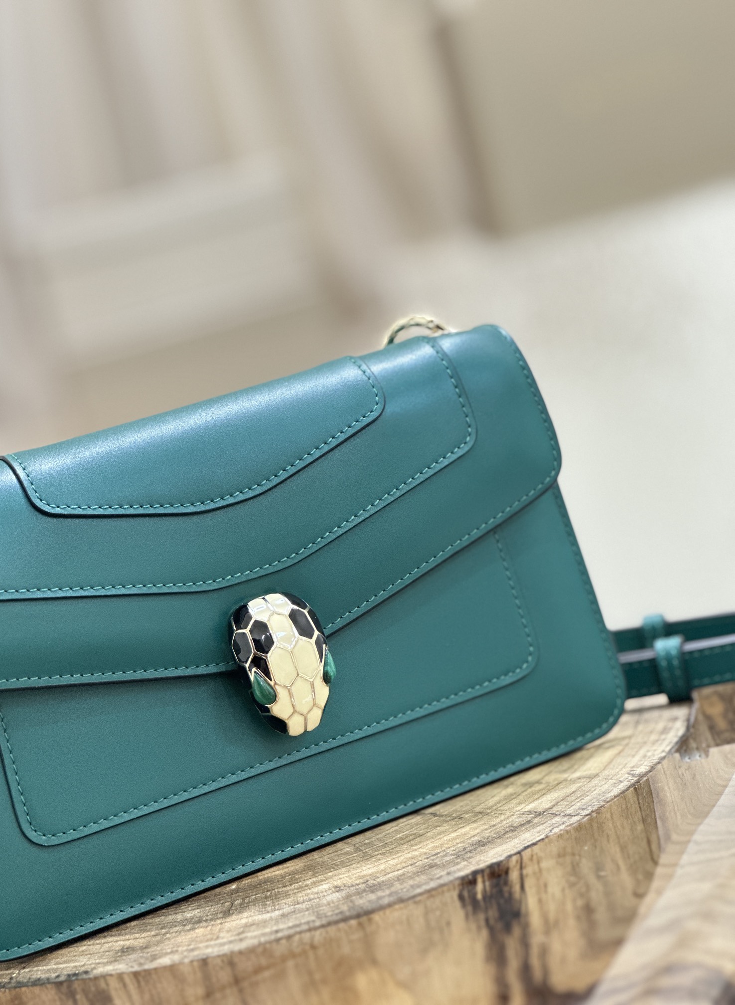 Handbags Bvlgari 38102 size:22*13*5.5 cm - vstockx
