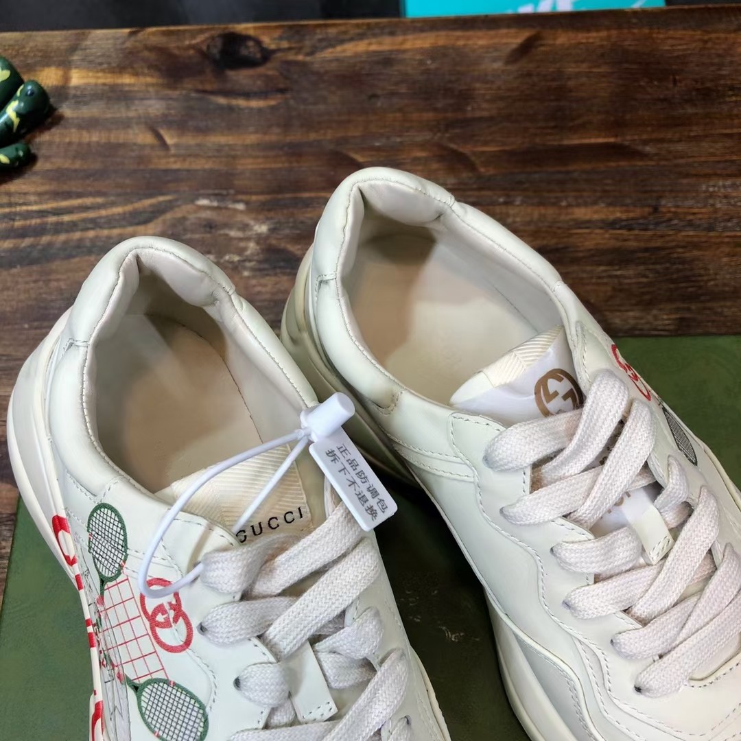 Gucci Rhyton sneaker 19 - vstockx