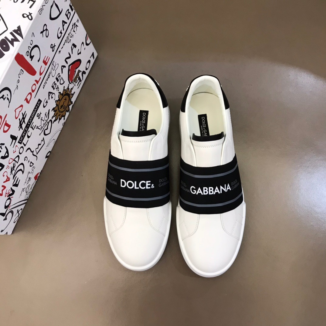 Dolce & Gabbana Low Tops Sneakers 88 - vstockx