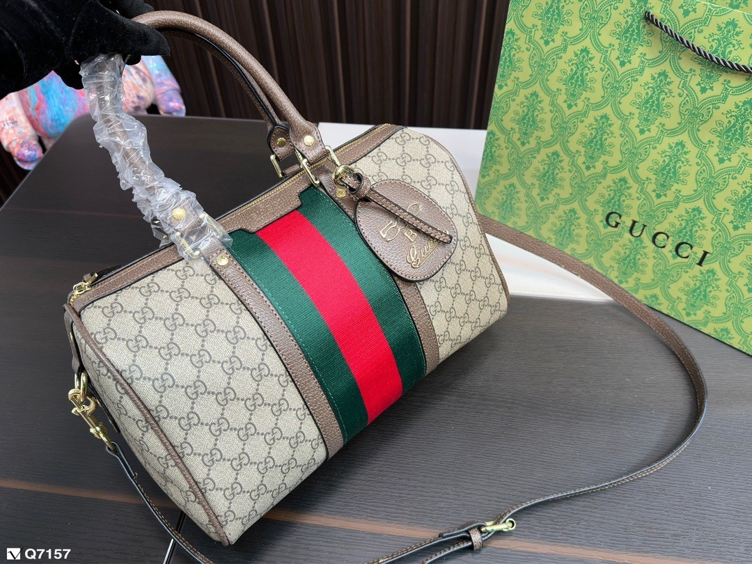 handbag Gucci 33*21 - vstockx