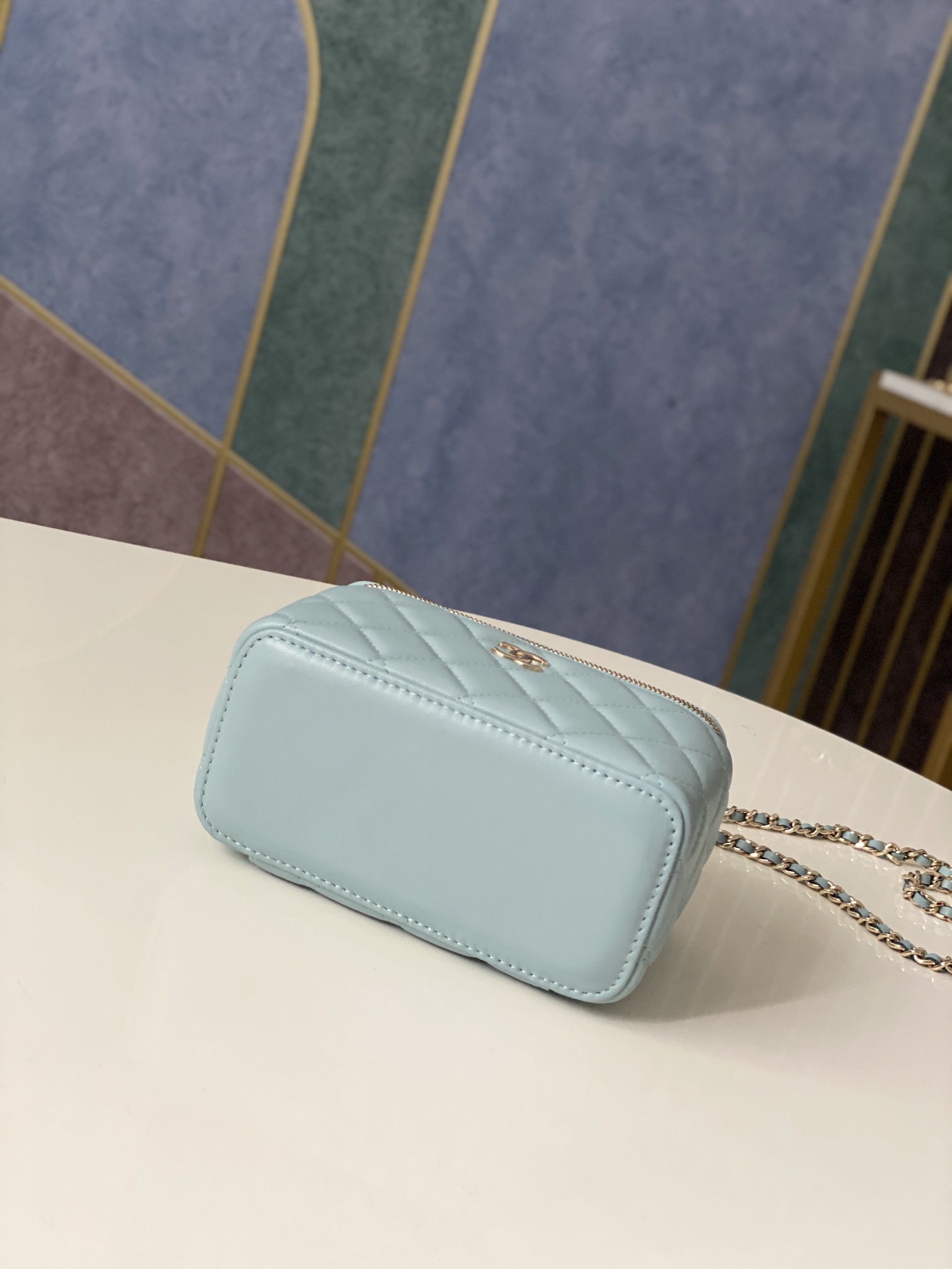 Handbag chanel 81190 size 9.5 17 8 cm - vstockx