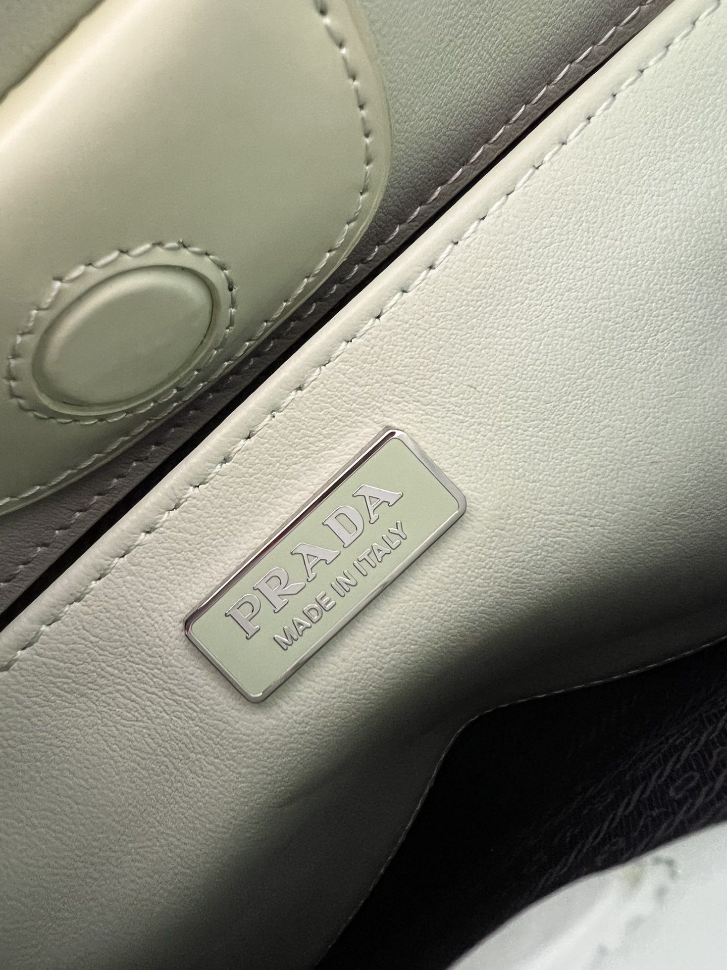 handbags prada 1BC156 30*18.5*4 - vstockx