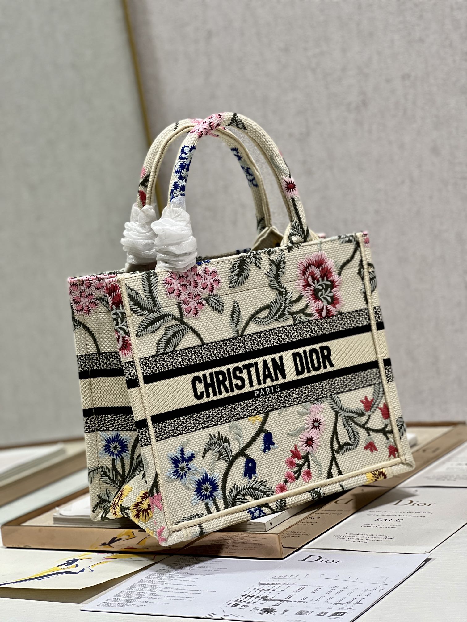 Handbag Dior 1265 size 26.5  21  14 cm - vstockx